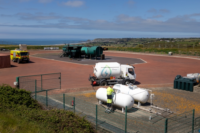 Fuelling the tanks at Jersey Airport with the new BioLPG gas